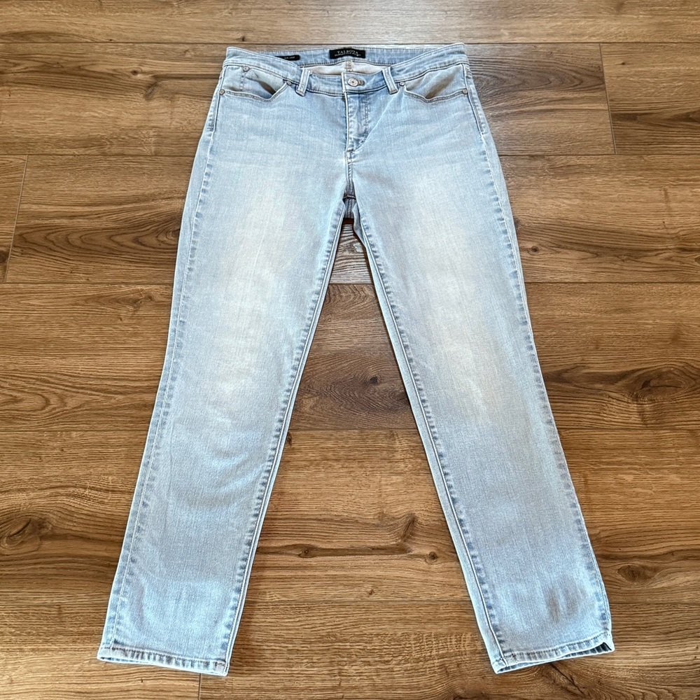 Talbots Slim Ankle Flawless Five Pocket Jean in Light Denim Wash Size 6